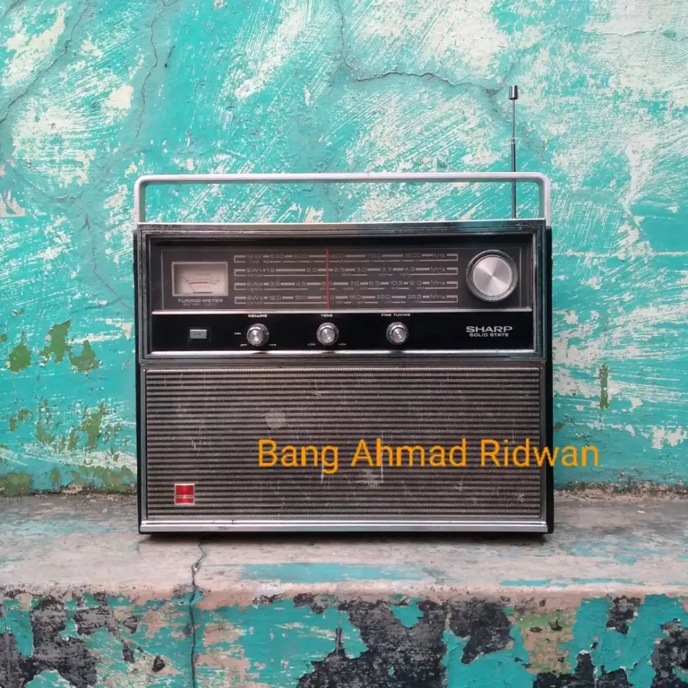 radio transistor antik jadul kuno tua klasik MW AM SW kayu