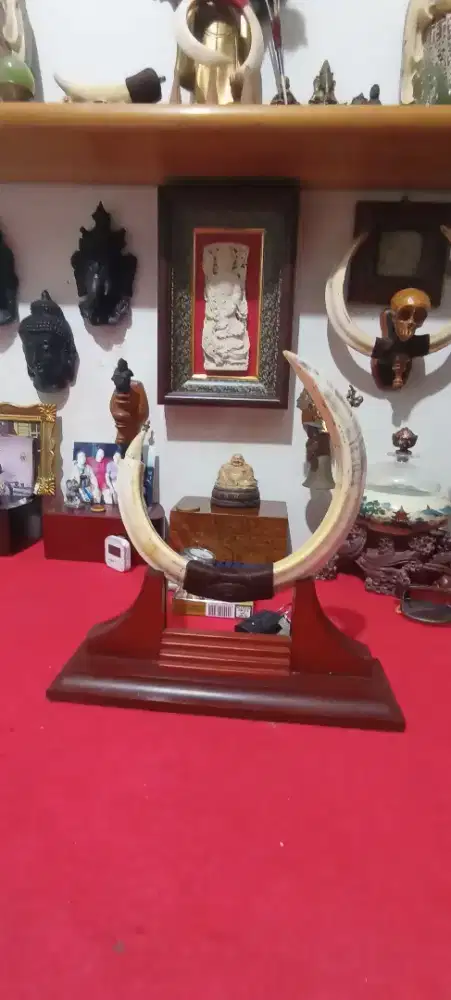 Pajangan meja asli dari papua