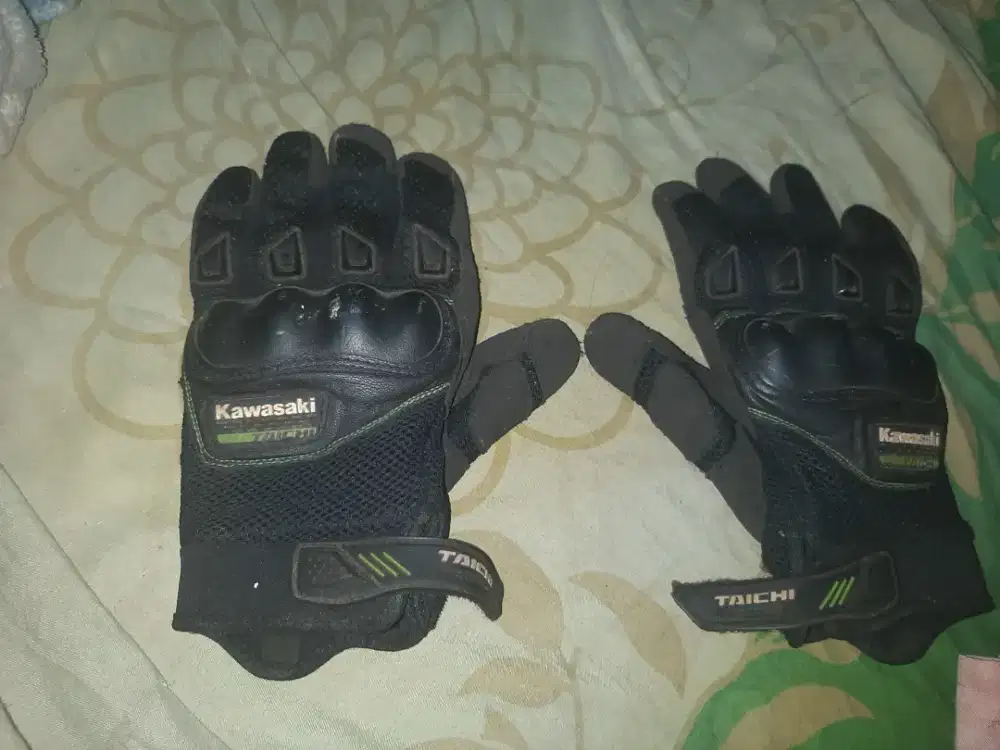 Sarung tangan RS TAICHI KAWASAKI size L