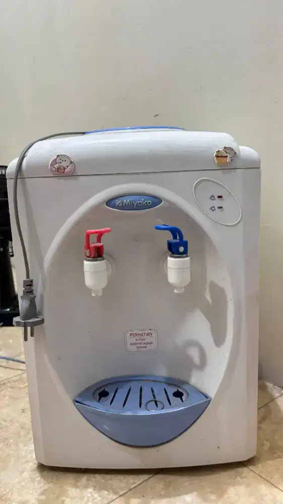 Dispenser miyako