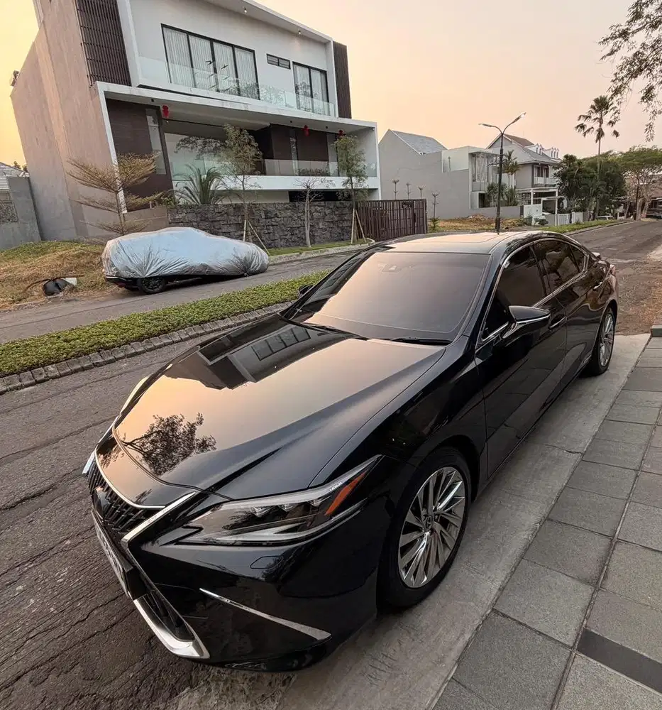 Lexus ES300h 2022 Hybrid