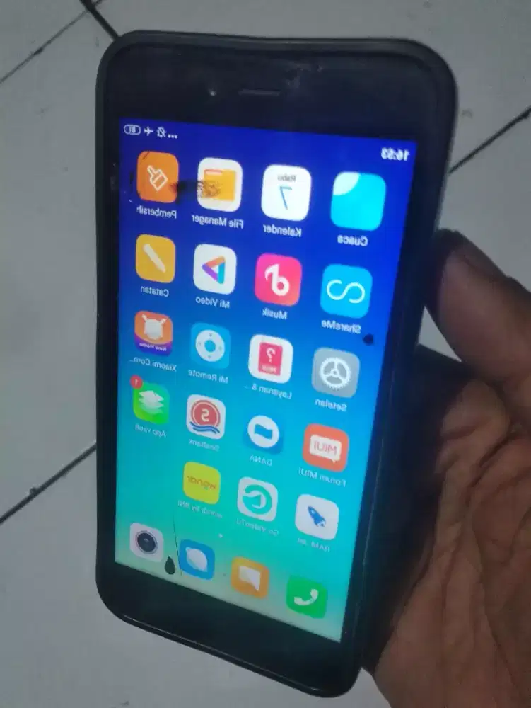 Redmi 5a Ram 2/16 minus Retak Normal
