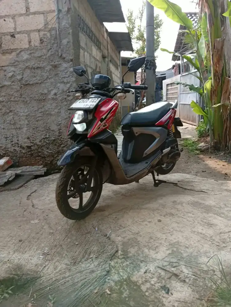 X ride 2018 merah surat lengkap mesin sehat