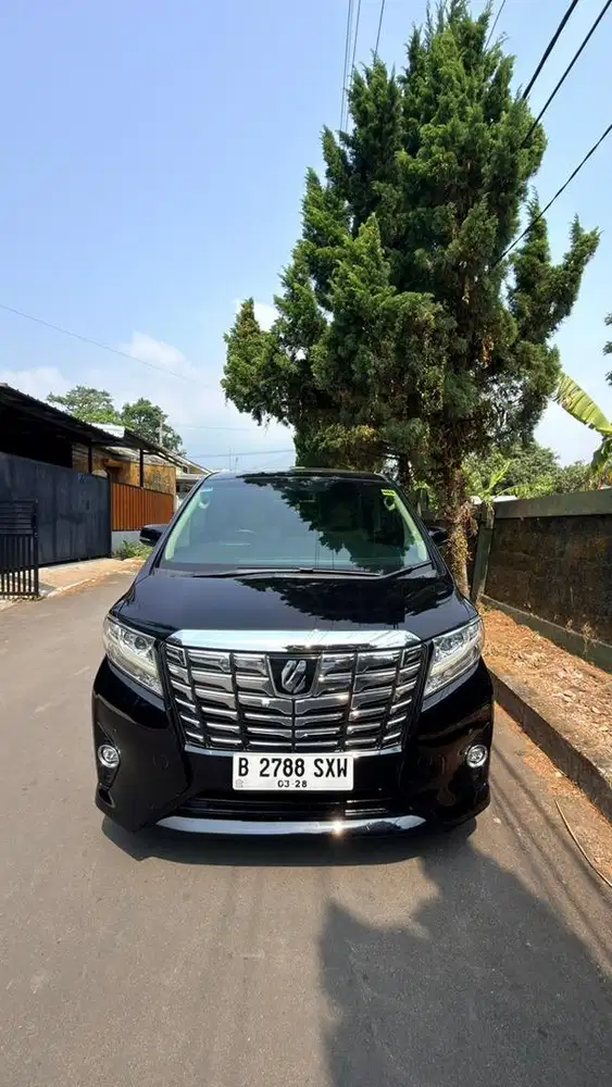 Dijual Alphard 2017 tipe G hitam low Km
