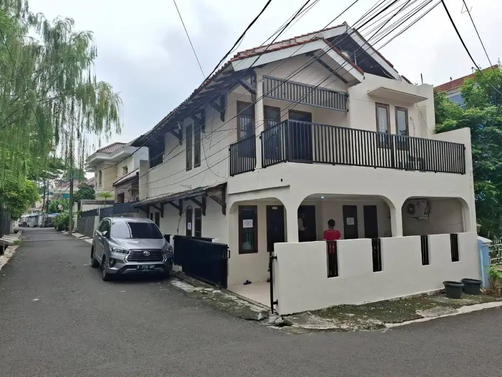 Rumah di area Radio Dalam Disewakan