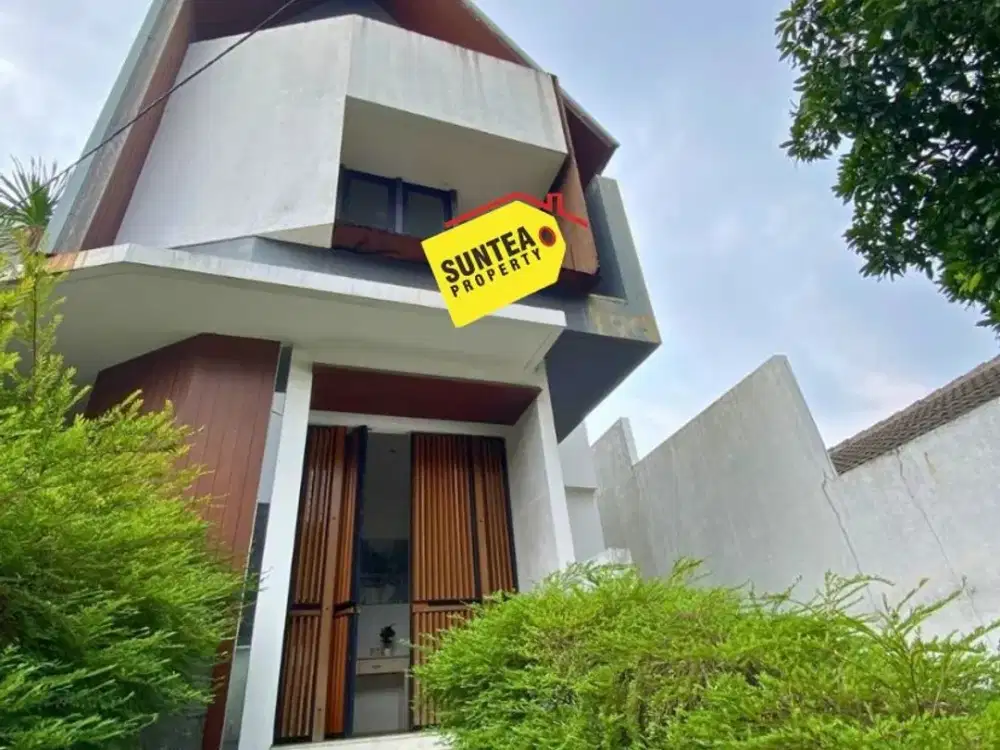 Hot! Dijual Rumah Luas Nyaman LB 400 m2 Semi Furnished Private Pool Cilandak Jakarta Selatan Harga Menarik