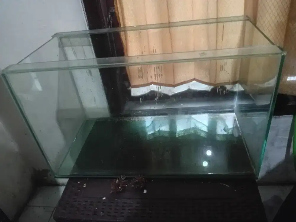 Di Jual Harga buat 2 aquarium 60x35x40