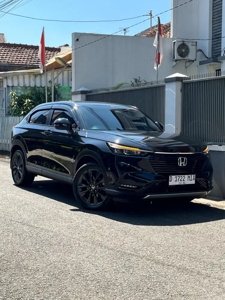 All New Honda HRV SE 2022 hitam special edition HR-V