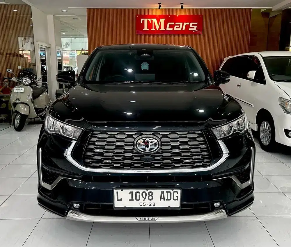 Zenix 2.0 Q HYBRID MODELISTA 2023.Km 18 RIBU