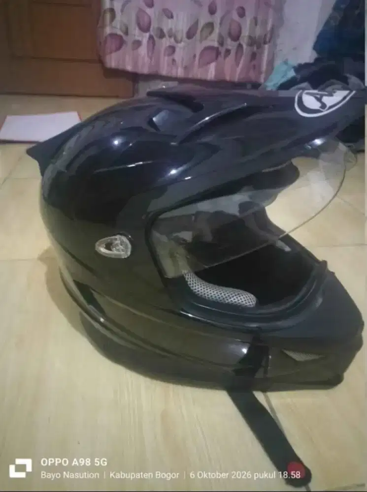 Jula helem MDS warna hitam