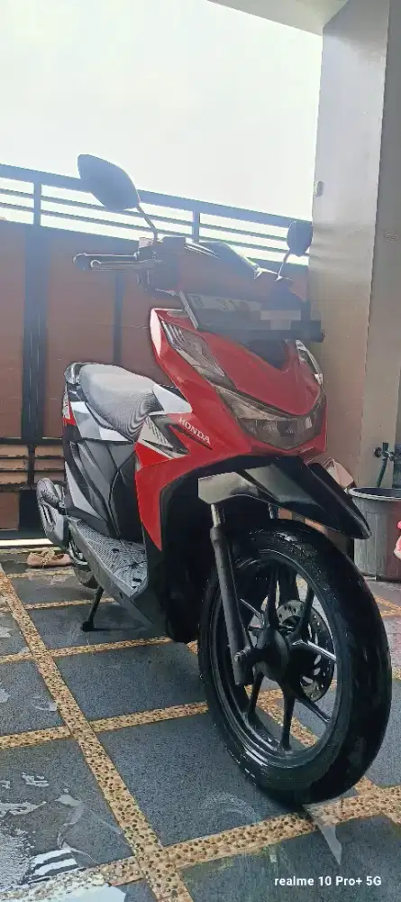 Dijual cepat Honda beat cbs 2022 merah