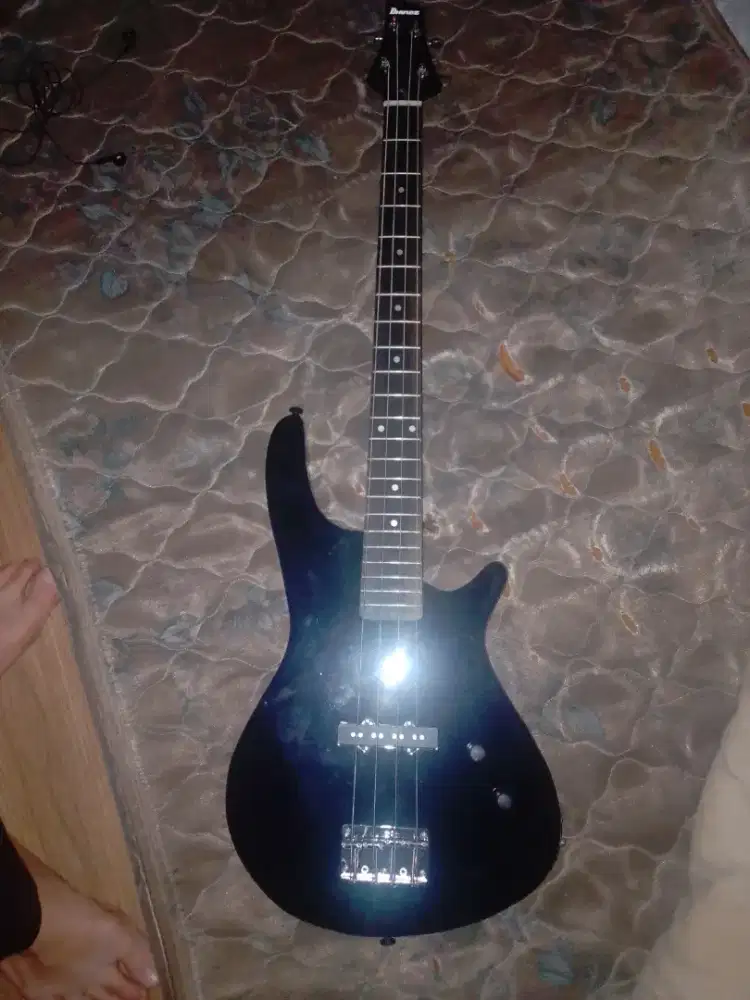 Bass Ibanez, dijual cepat