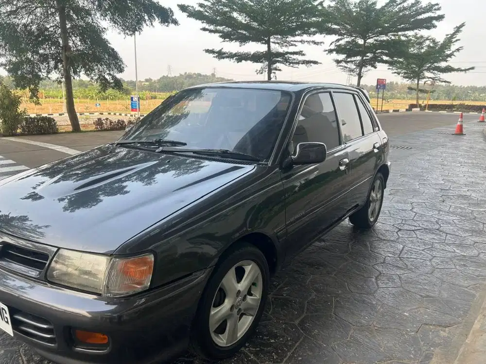 Di Jual Toyota Starlet 1.3 SEG 96 Antik Klasik dan Ciamik