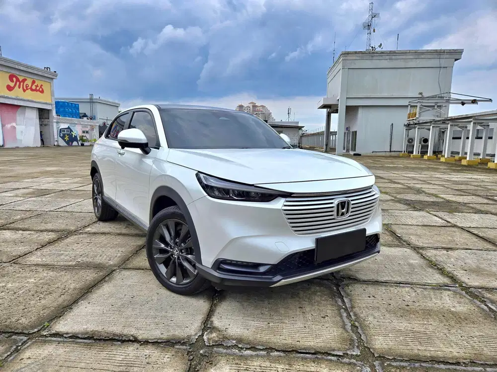 [KM 10.000AN]HONDA HRV 1.5 SE SENSING AT PUTIH 2023