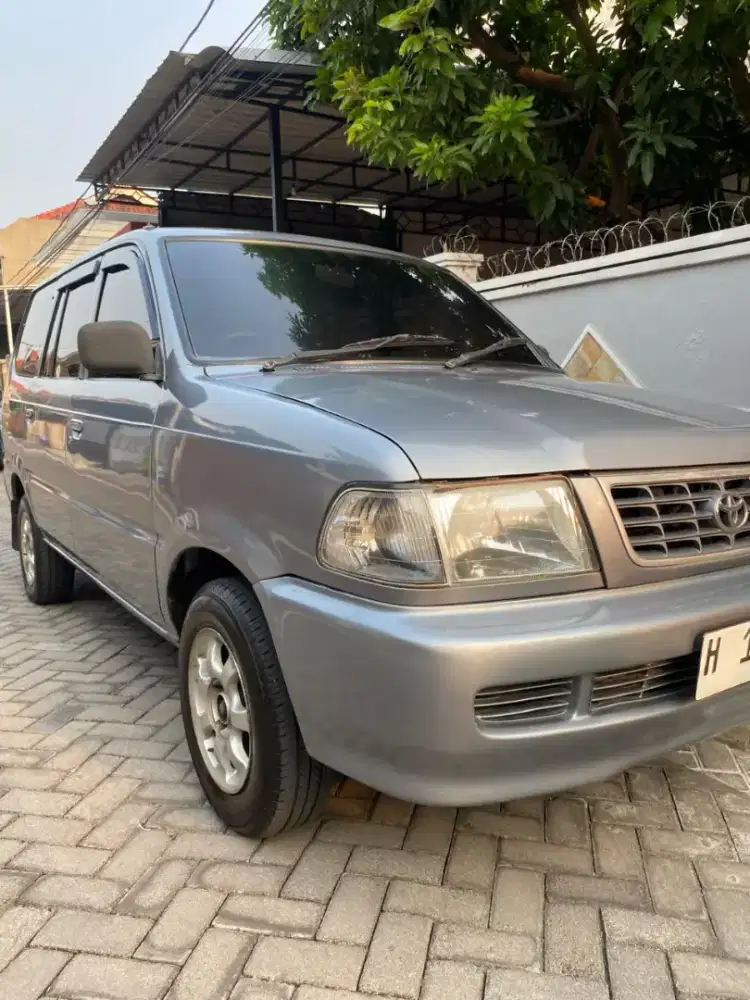 Kijang 2002/2001 EFi istimewa original mulus