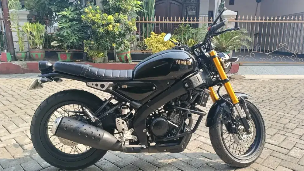 Jual Yamaha XSR 155 Seperti Baru