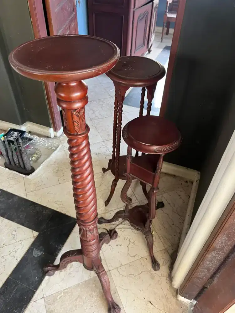 Tatakan Bunga Dekorasi Kayu Jati