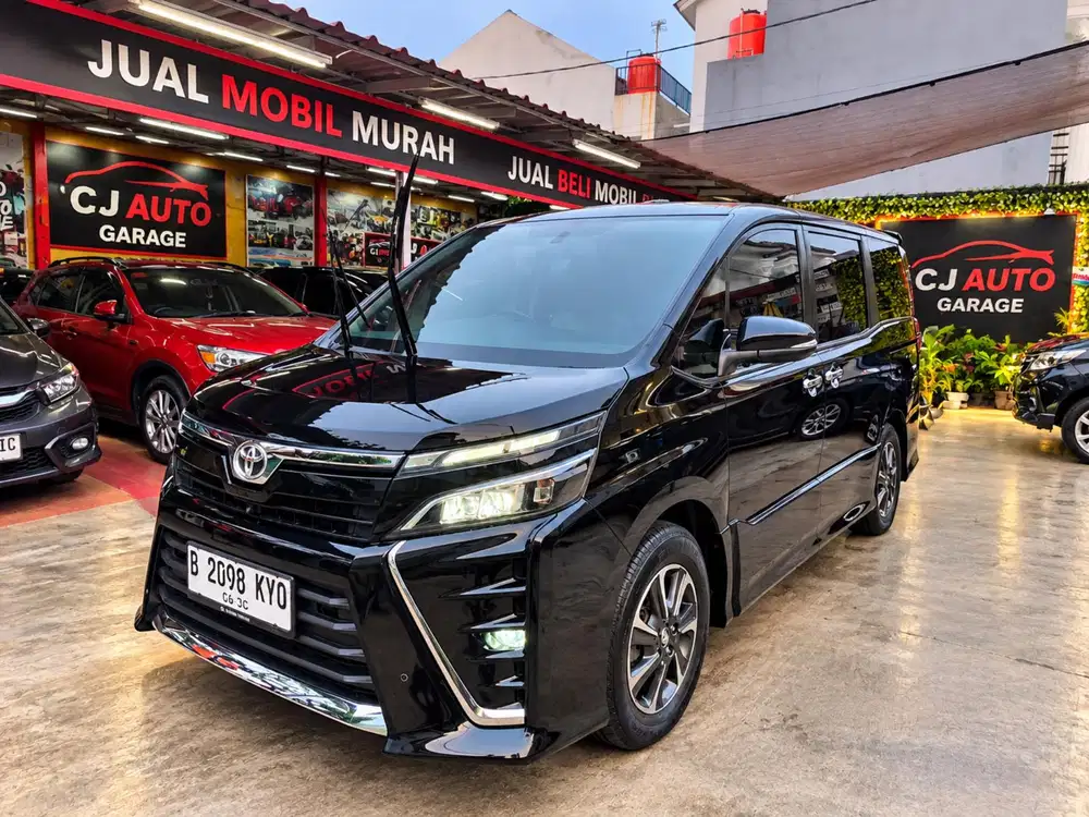 Voxy 2018 Istimewa