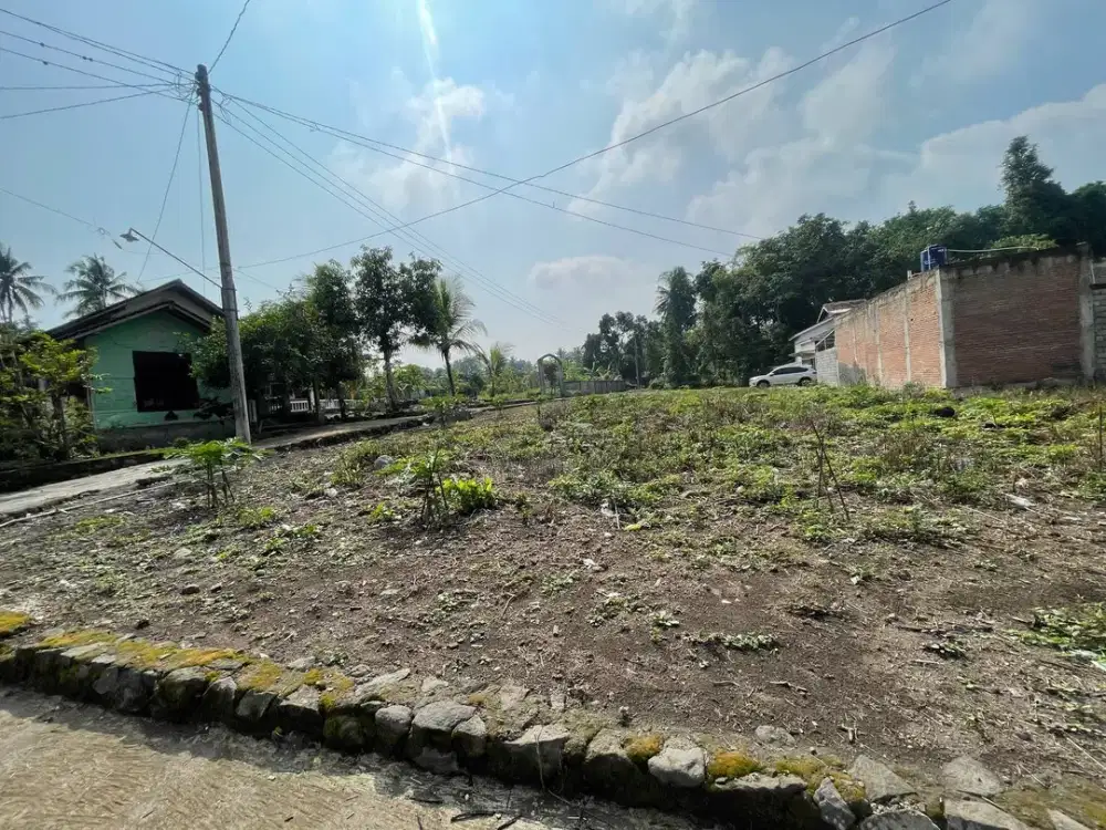 Lahan Luas Siap Bangun Dekat Perkampungan Kampus UII, Sleman
