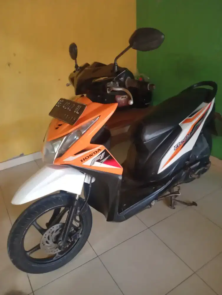 Honda beat original