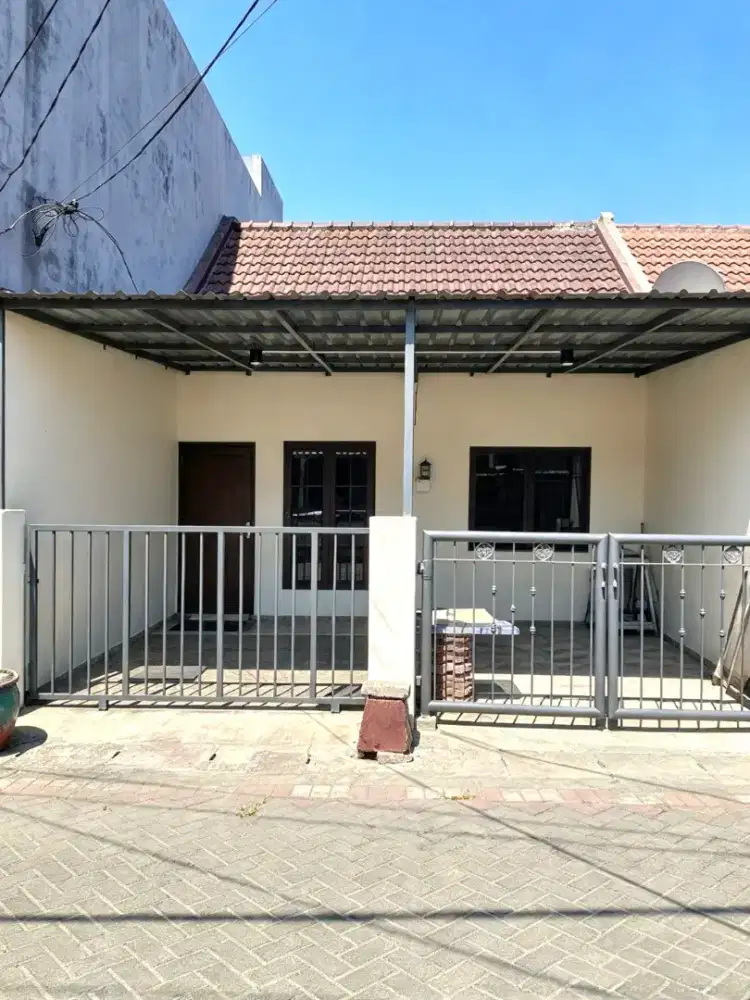 Rumah Baru Renov Perumahan Wiguna  dekat Rungkut Purimas Royal Paka