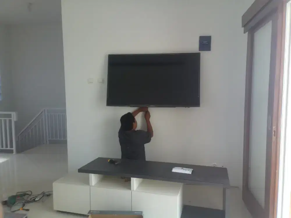 Bracket TV + pasang wilayah bandung selatan mulai 150ribuan saja