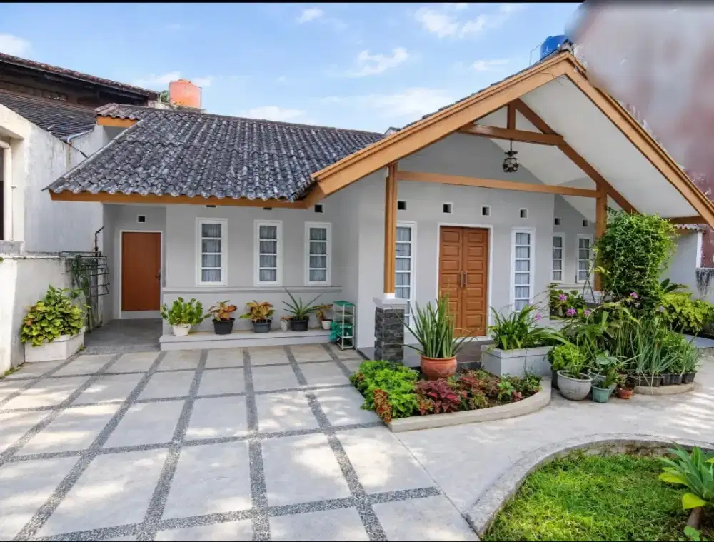 Dijual cepat Rumah Minimalis Nyaman diGegerkalong dekat UPI &Setiabudi