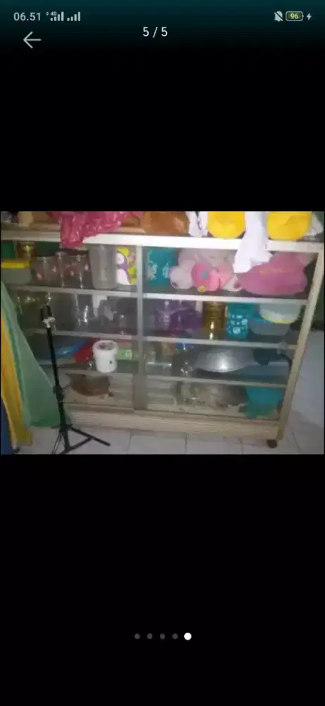 Etalase cocok untuk usaha