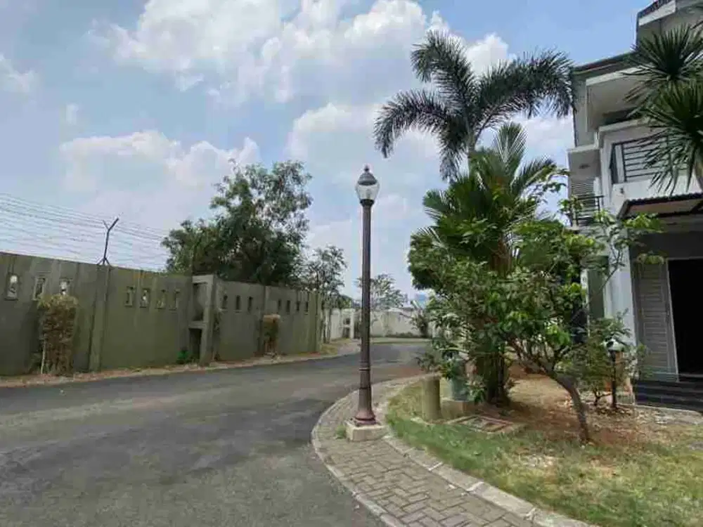 Disewa Rumah 2 Lantai Minimalis Modern di Flourite Gading Serpong