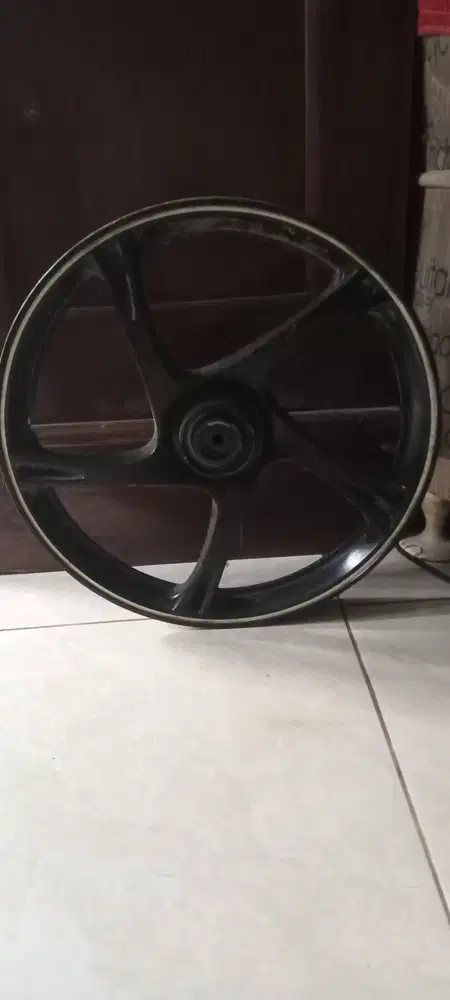 Velg Depan matic yamaha