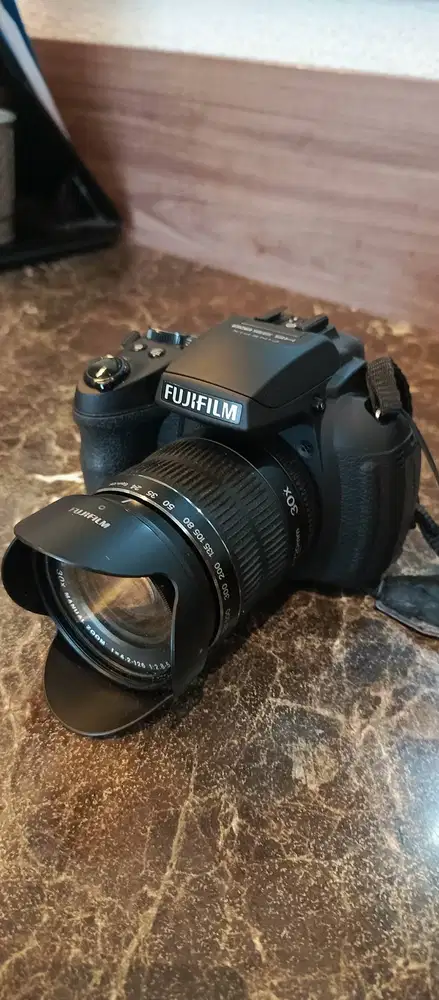 Jual kamera Fujifilm Finepix HS 35 EXP bekas, kondisi >90%