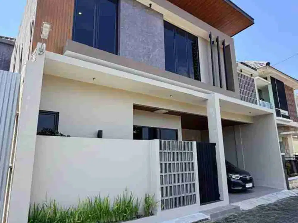 RUMAH MEWAH KONTEMPORER MODERN 2 LANTAI FULL FURNISHED VIEW SAWAH DI DALAM PERUMAHAN BATURETNO