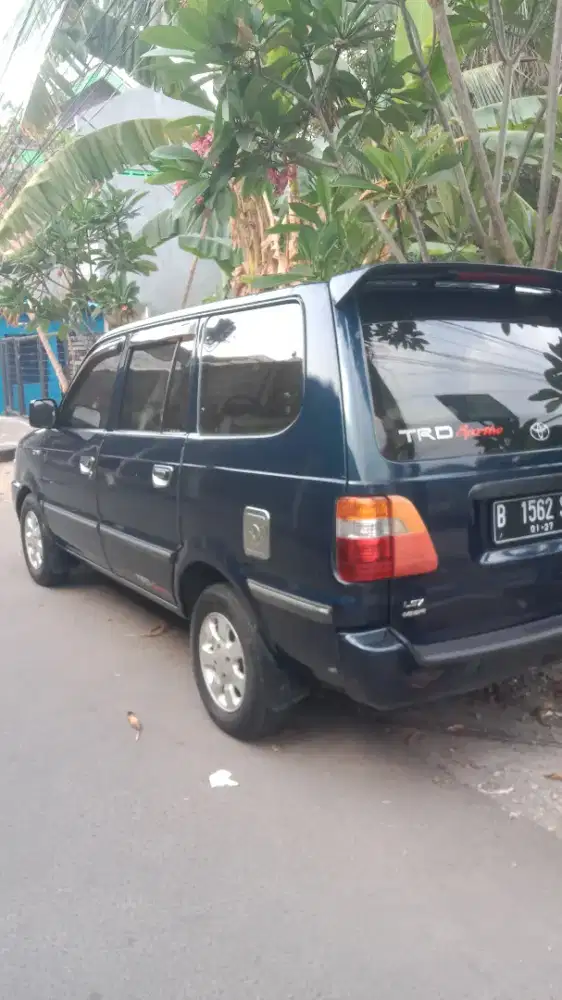 Toyota Kijang lsx