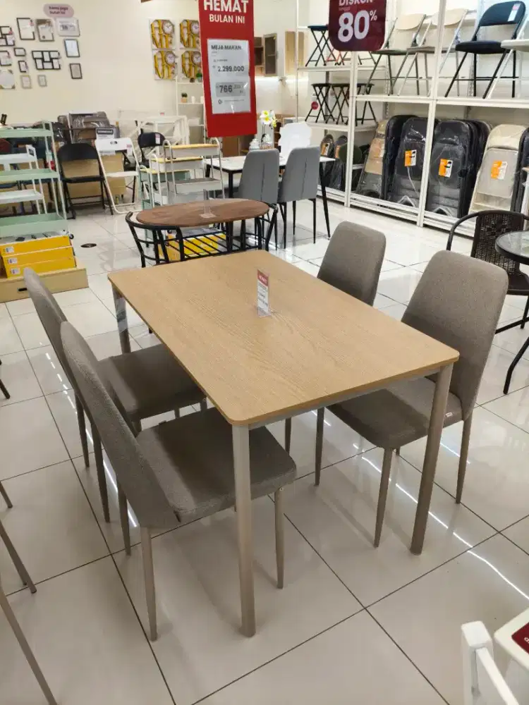 Selma Moritz Set Meja Makan 4 Kursi – Krem/Abu-Abu