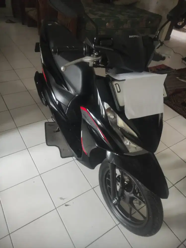 Beat CBS Sporty Like New