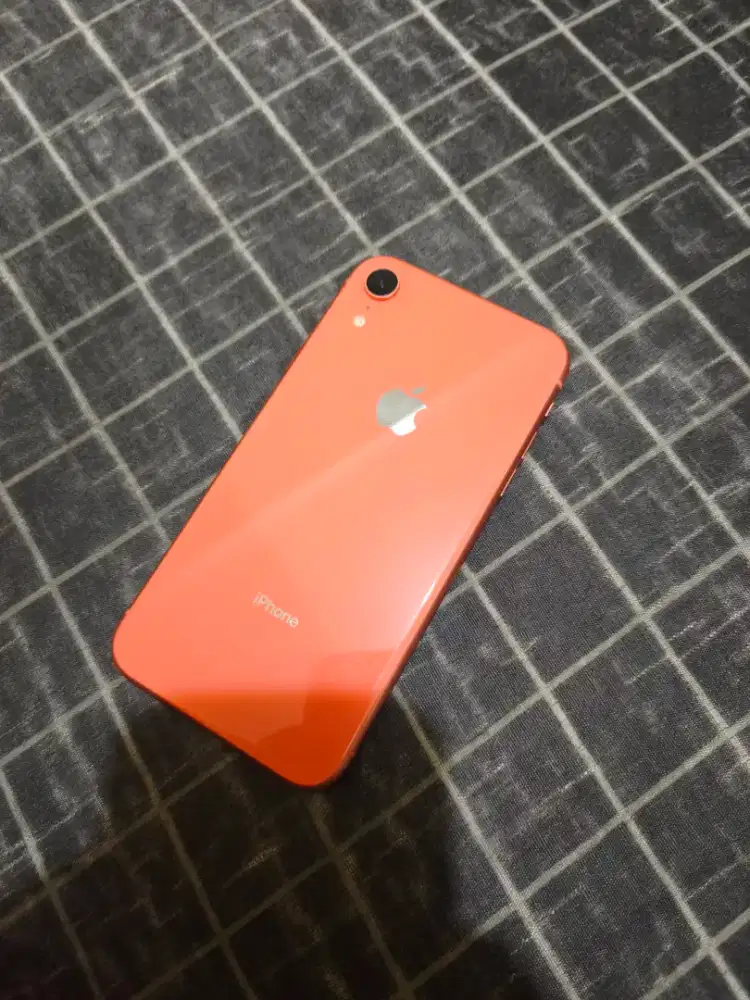 XR 128 GB Inter