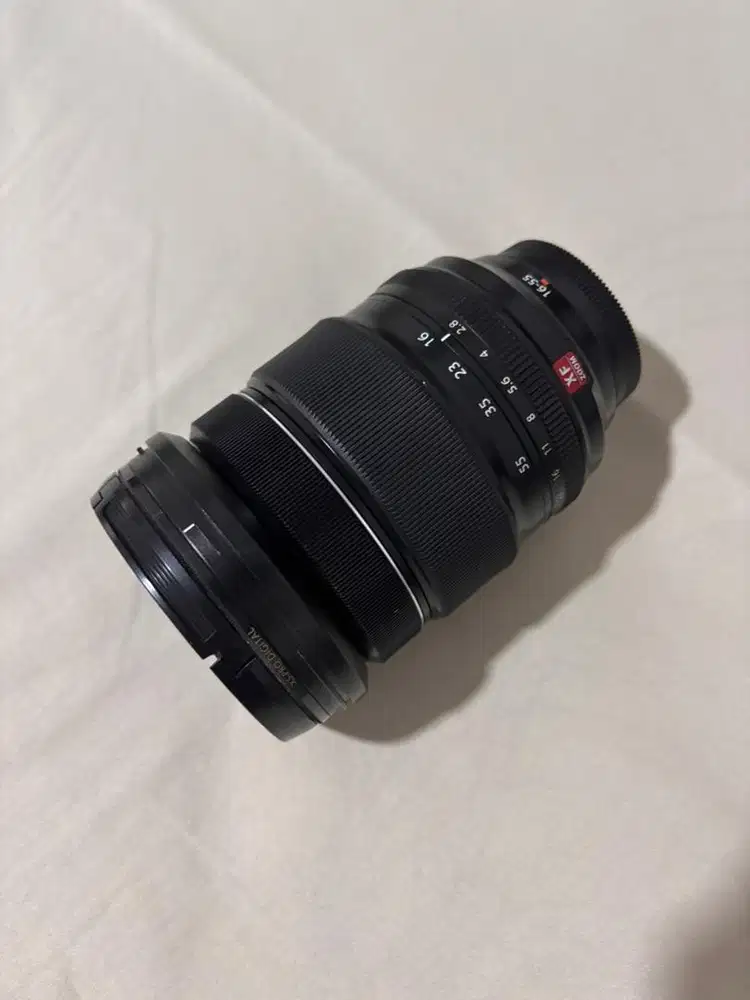Lensa Fujinon XF 16-55mm f2.8 R WR