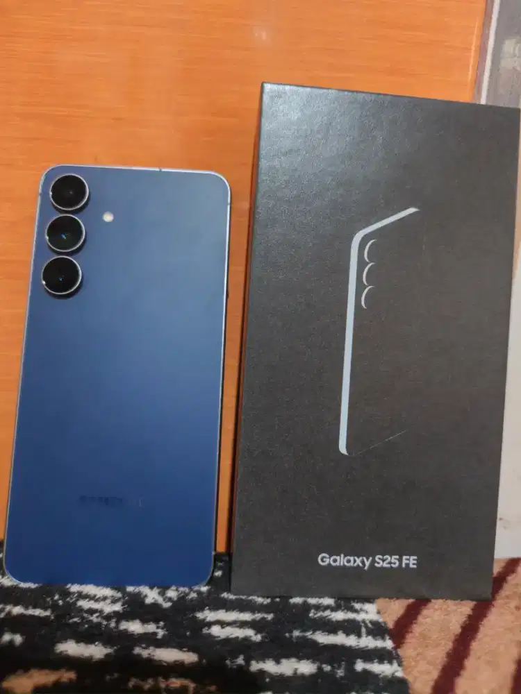 Samsung S25 FE Mulus like new