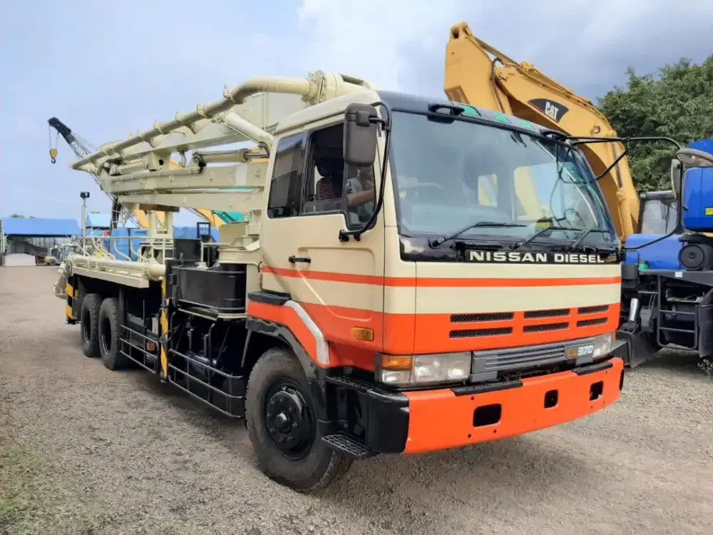 TRUCK NISAN CW37O CONCRETE PUMP 21 METER NIIGATA