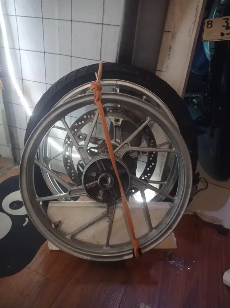 jual cepat!! velg fu original