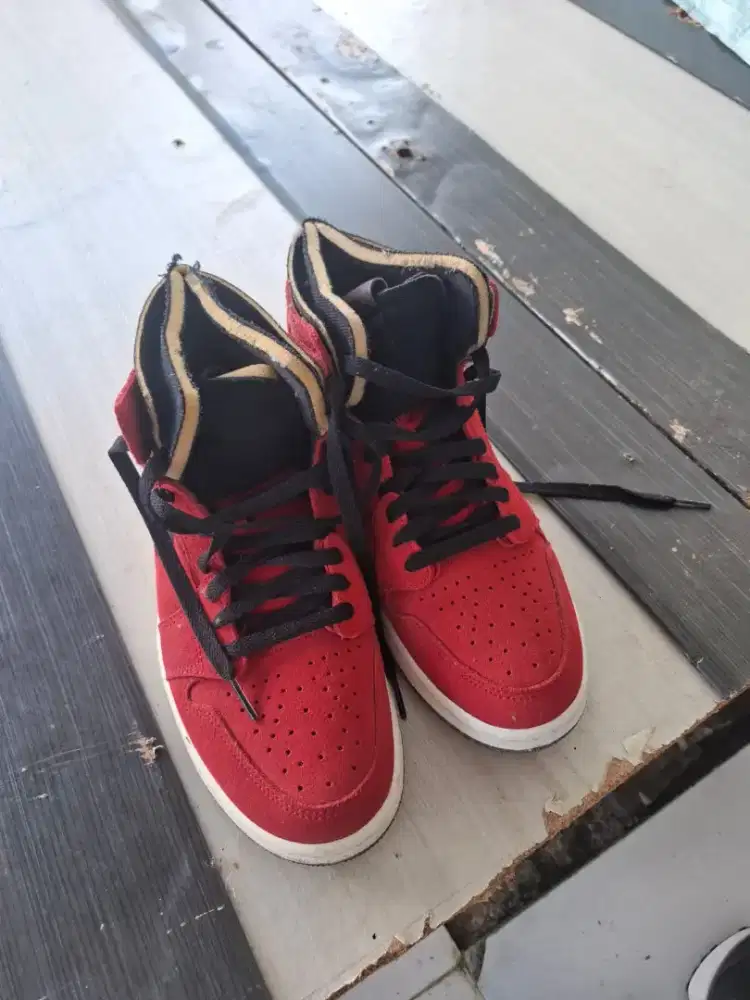Air Jordan High