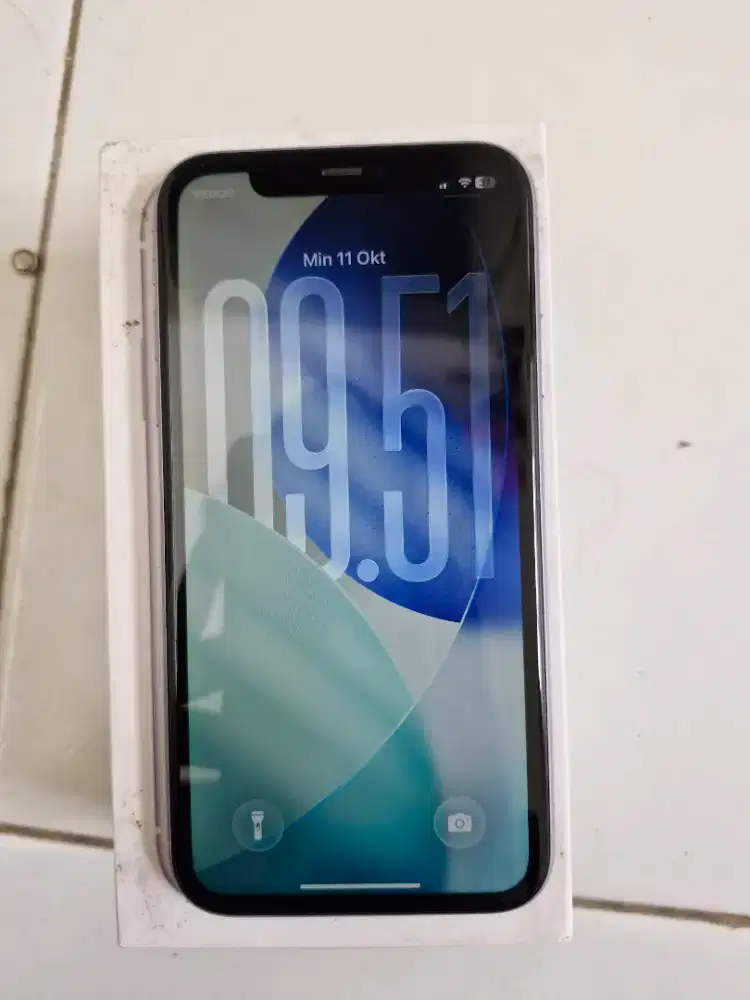 Dijual iphone 11