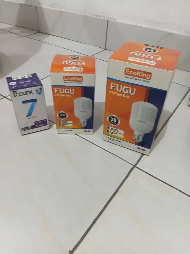 lampu 3 biji  ,7 wat.20 aat.30 wat