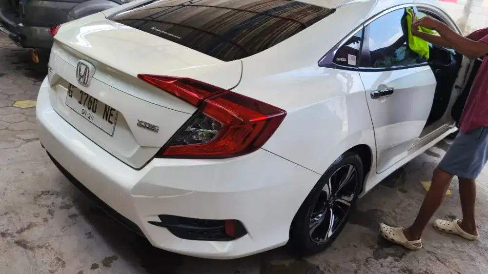 Honda Civic Turbo 1.5 ES Sedan