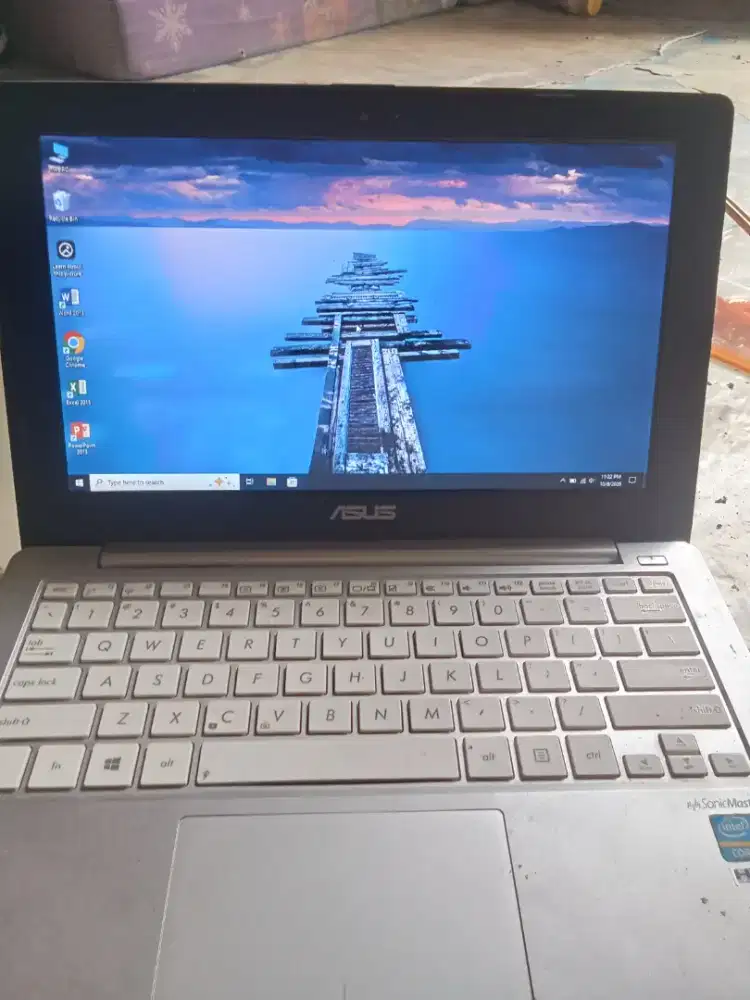Leptop Asus cor3