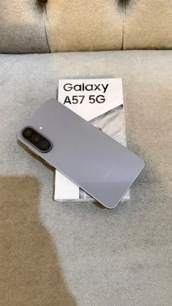 Samsung A57 5G 12/256 Fullset Like New