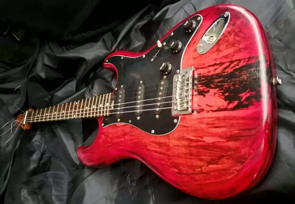 Gitar Strat Peavey