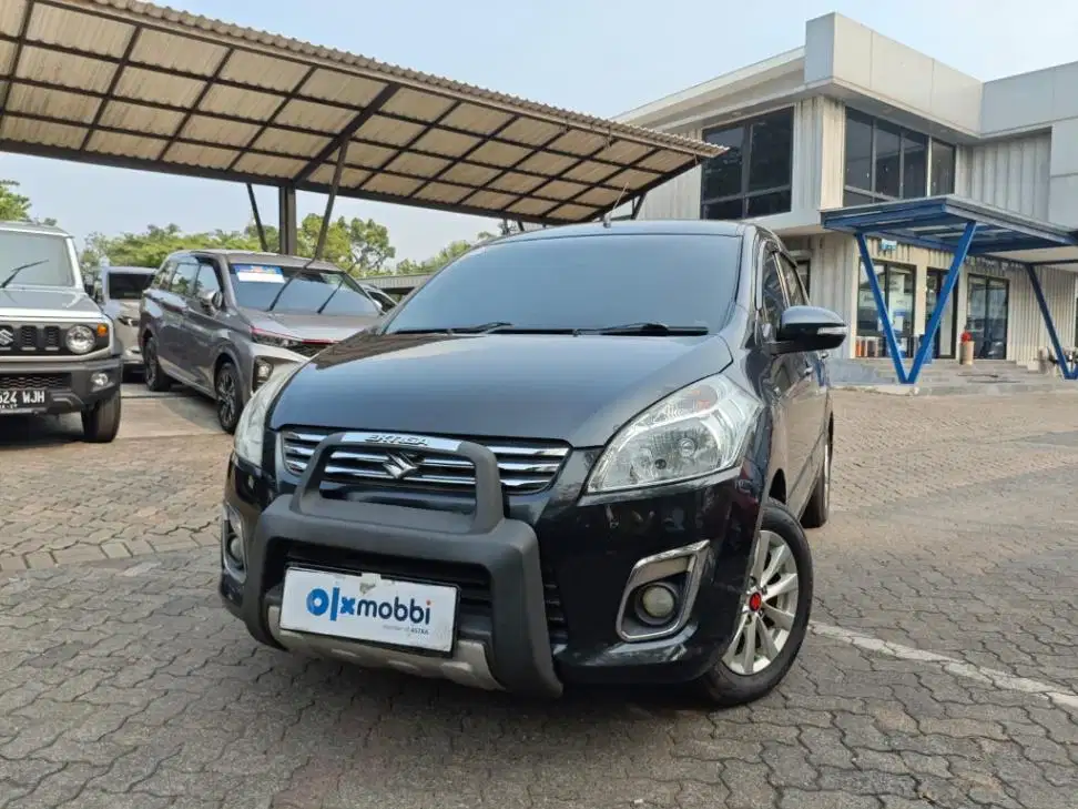 KM Rendah - Suzuki Ertiga 1.4 GX Bensin-MT 2013