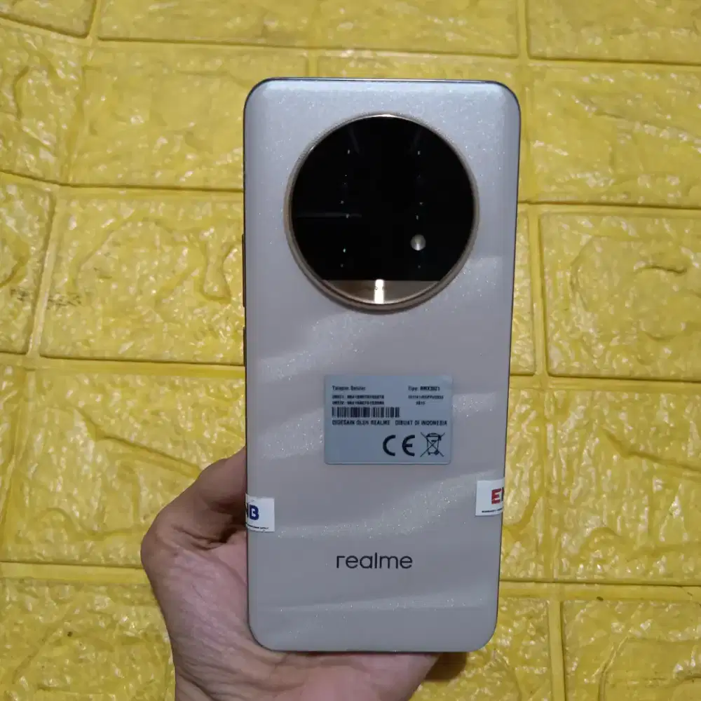 Realme 13 Pro+ Ram 12/512GB Resmi Indonesia