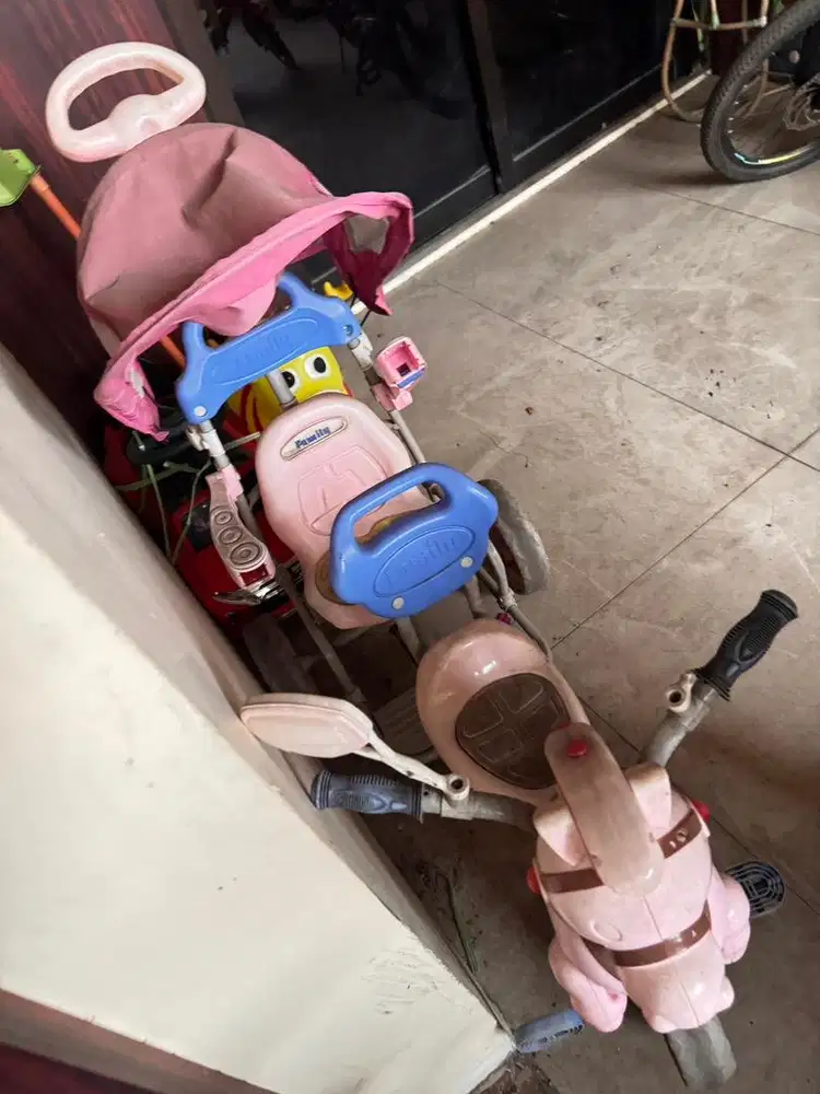 Sepeda bonceng anak roda 3